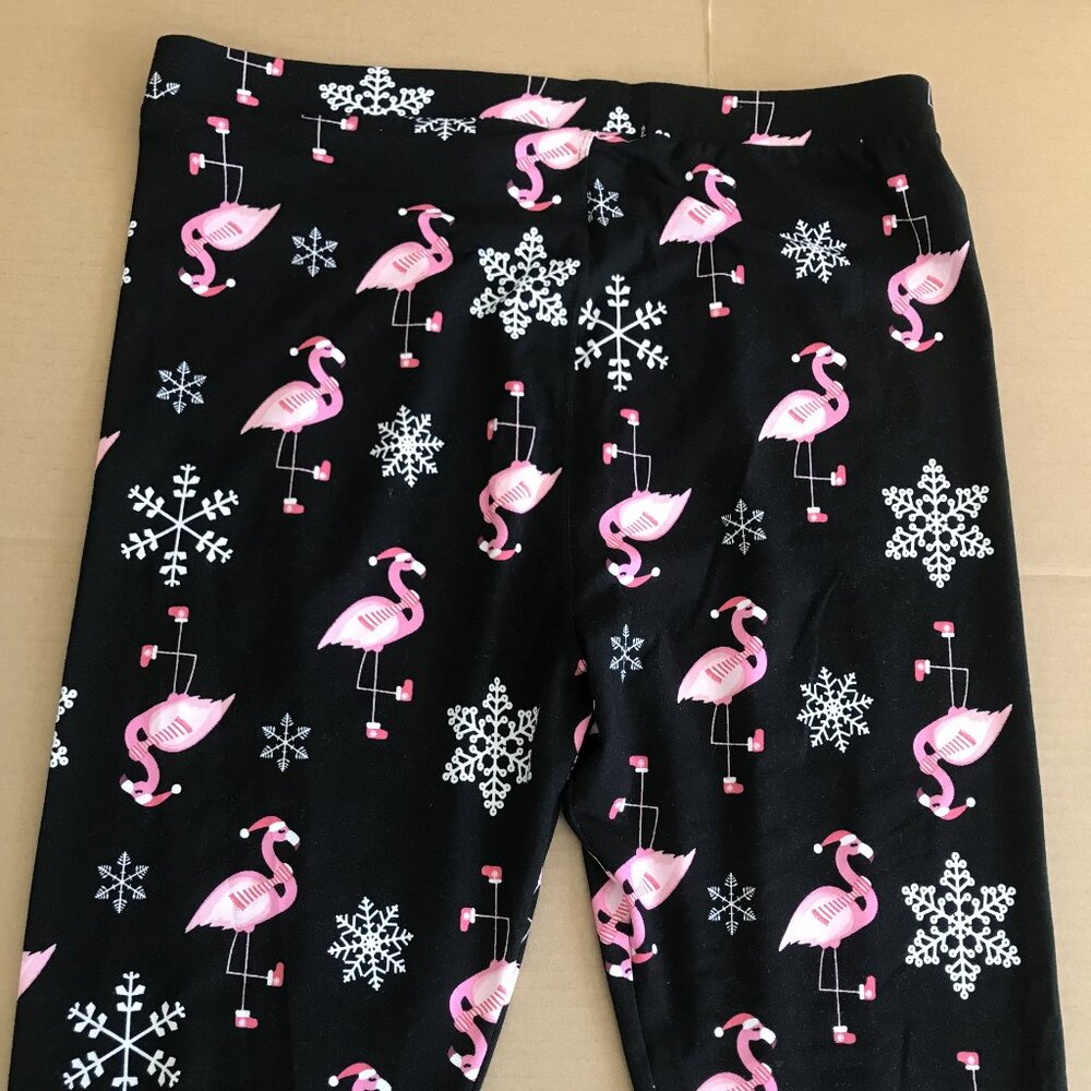 Runway Ready Christmas Leggings 1X - Picture 7 of 7